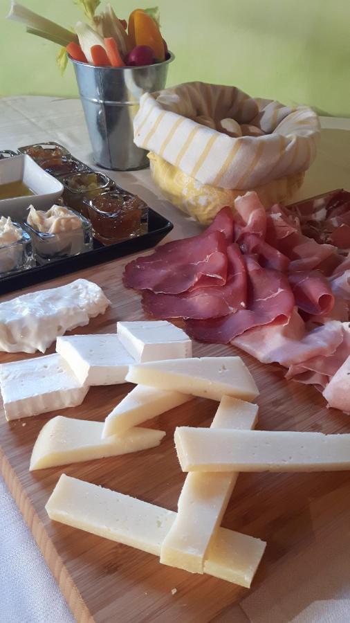 Agriturismo Corte Gaia Castiglione Delle Stiviere Bagian luar foto